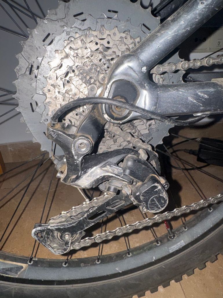 Used Giant Reign E+ 1 Pro 2020 2020 Mountainbike, Hellgrau, 27.5 — image 3 of 3