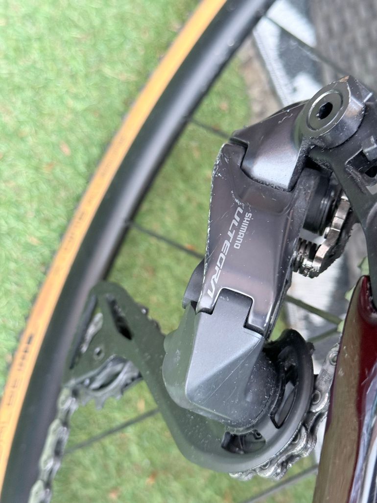 Used Stevens Super Prestige Di2 2022 2022 Road & Gravel, Red — image 7 of 42