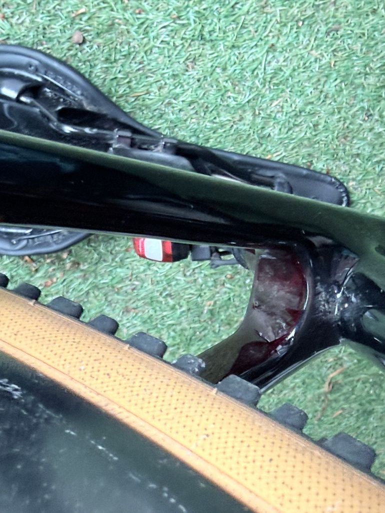 Used Stevens Super Prestige Di2 2022 2022 Road & Gravel, Red — image 11 of 42
