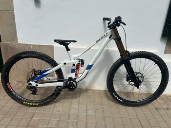 Scott, Gambler 900 Tuned 2021