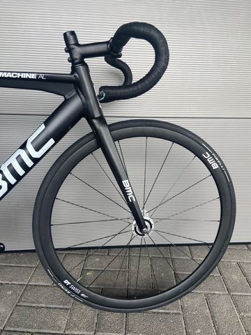 Used BMC Trackmachine AL ONE 2024 2024 Road & Gravel, Black — image 2 of 18
