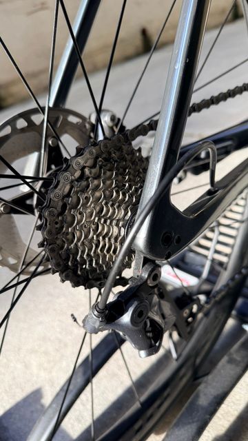 Trek Emonda Shimano Ultegra 2023 Road & Gravel usato, Nero — immagine 4 di 6
