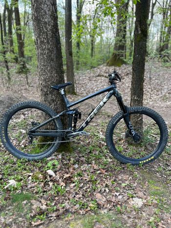 Trek, Remedy 8 2021
