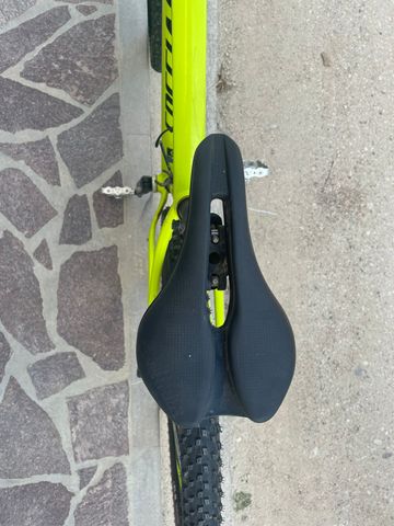 Gebrauchtes Specialized Rockhopper Expert 29 2015 2015 Mountainbike, Grün, 29 — Bild 2 von 11
