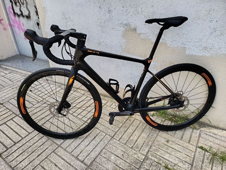 Used Giant Defy Advanced 1 2017 2017 Road & Gravel, Negro — image 5 of 9
