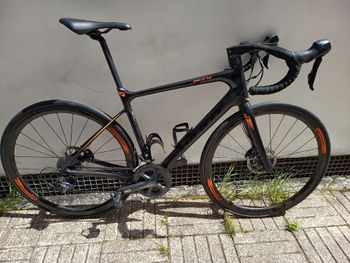 Used Giant Defy Advanced 1 2017 2017 Carretera y gravel