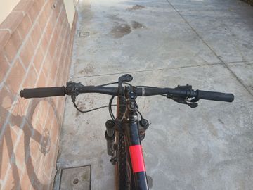 Used Wilier 101x Custom Shimano Deore XT 2023 Mountainbike, Black, 29 — image 4 of 8