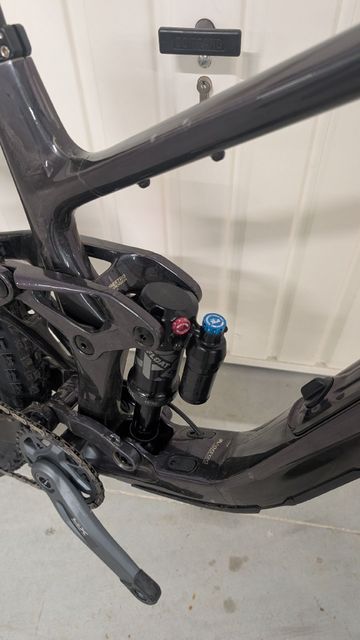 Used Giant Trance SRAM GX Eagle AXS (T-Type) 2026 Mountainbike, Purple — image 3 of 13