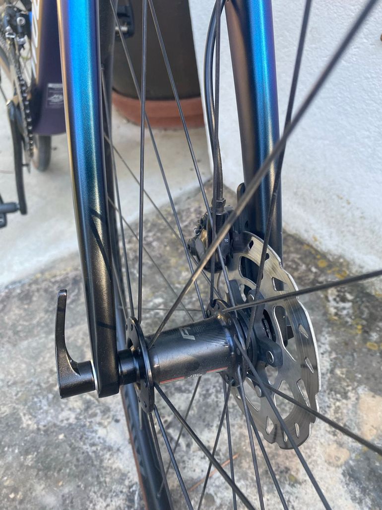 Used Wolfbike Wolfbike Custom Shimano Ultegra 2021 Road & Gravel, Blue — image 12 of 30