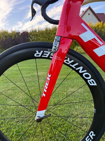 Used Trek Madone Race Shop Limited H1 2016 2016 Road & Gravel, Red — image 20 of 31