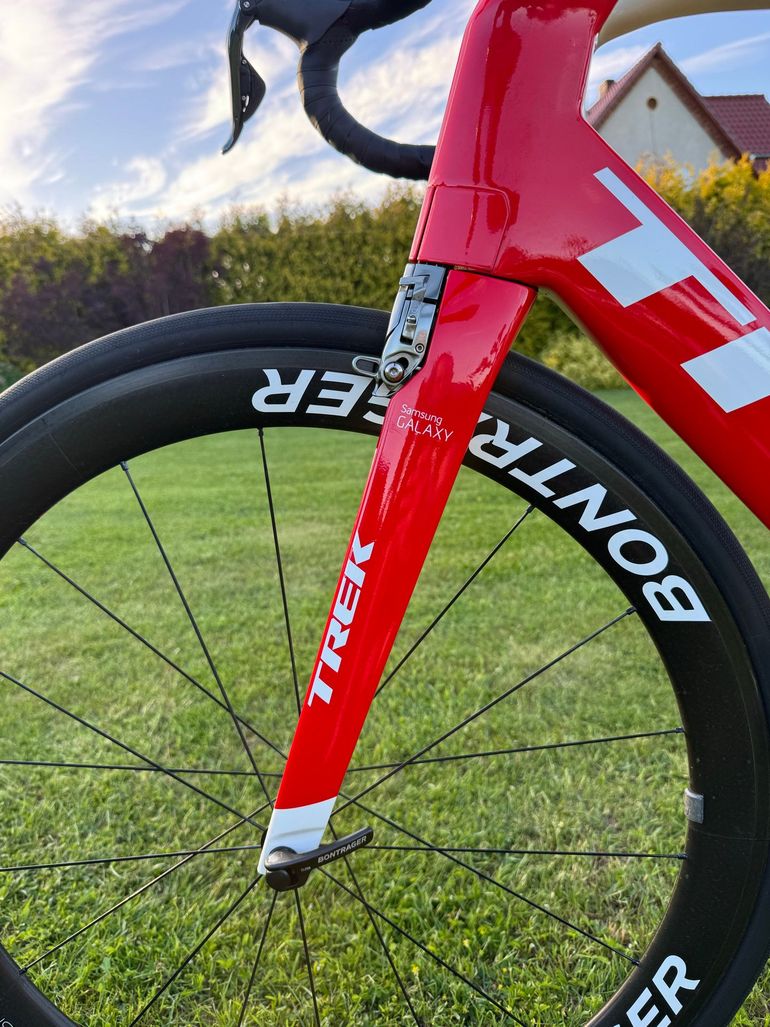 Used Trek Madone Race Shop Limited H1 2016 2016 Road & Gravel, Red — image 20 of 31