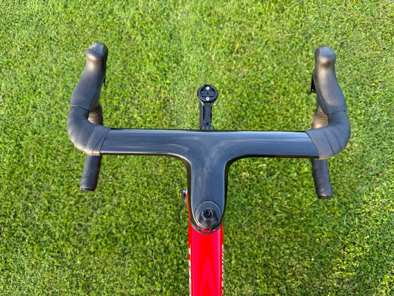 Used Trek Madone Race Shop Limited H1 2016 2016 Road & Gravel, Red — image 6 of 31