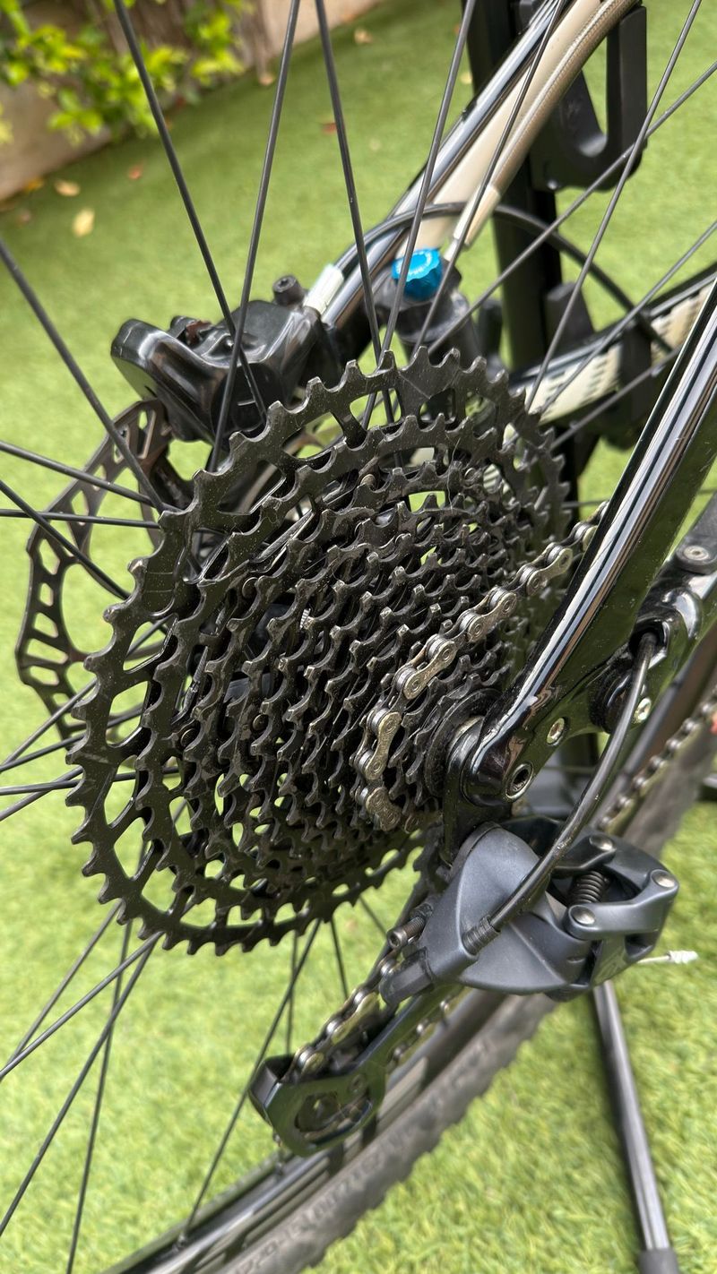 Used Specialized Epic SRAM GX Eagle 2015 Mountainbike, Black, 29 — image 5 of 14