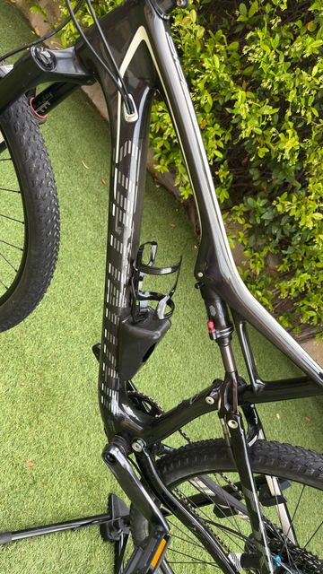 Used Specialized Epic SRAM GX Eagle 2015 Mountainbike, Black, 29 — image 11 of 14