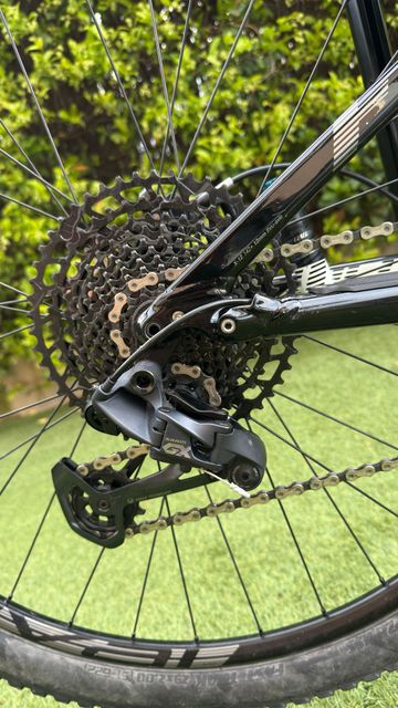 Used Specialized Epic SRAM GX Eagle 2015 Mountainbike, Black, 29 — image 2 of 14