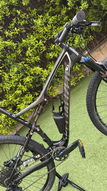 Used Specialized Epic SRAM GX Eagle 2015 Mountainbike, Black, 29 — image 6 of 14
