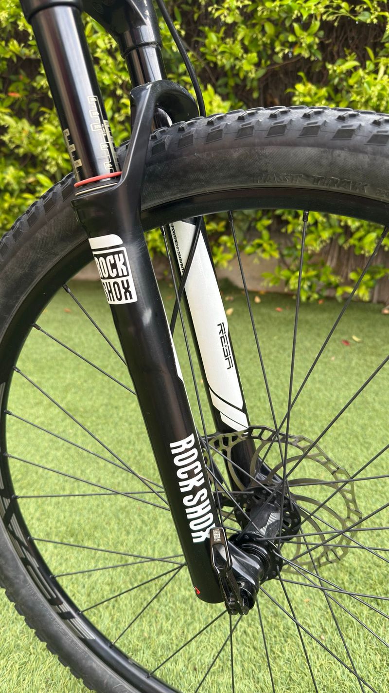 Used Specialized Epic SRAM GX Eagle 2015 Mountainbike, Black, 29 — image 7 of 14