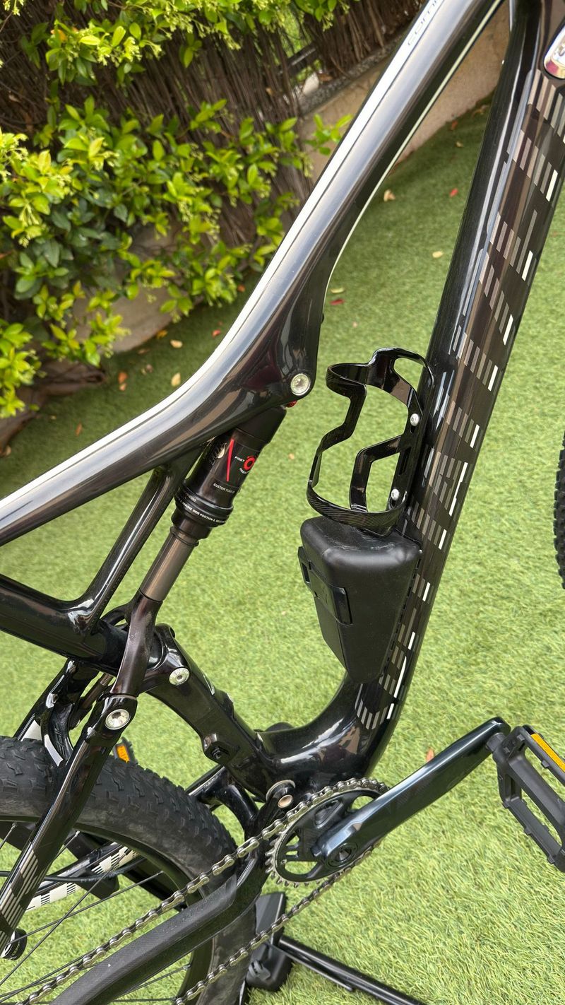 Used Specialized Epic SRAM GX Eagle 2015 Mountainbike, Black, 29 — image 3 of 14