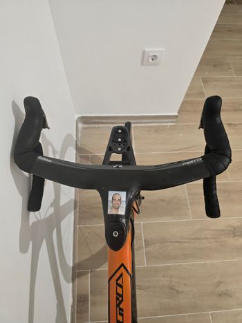 Used Orbea ORCA M20iTEAM 2018 2018 Road & Gravel, Black — image 6 of 6
