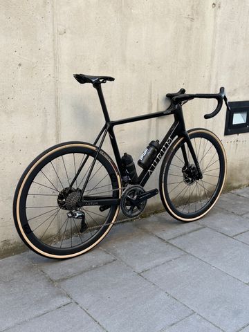 Aurum Magma Shimano Dura Ace Di2 2022 Road & Gravel d'occasion — image 6 sur 21