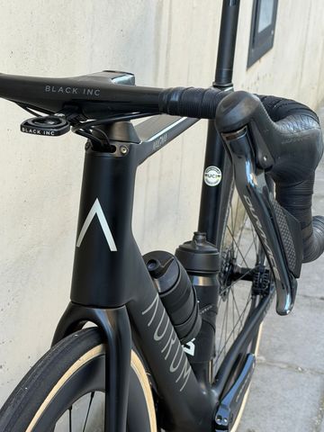 Aurum Magma Shimano Dura Ace Di2 2022 Road & Gravel d'occasion — image 8 sur 21