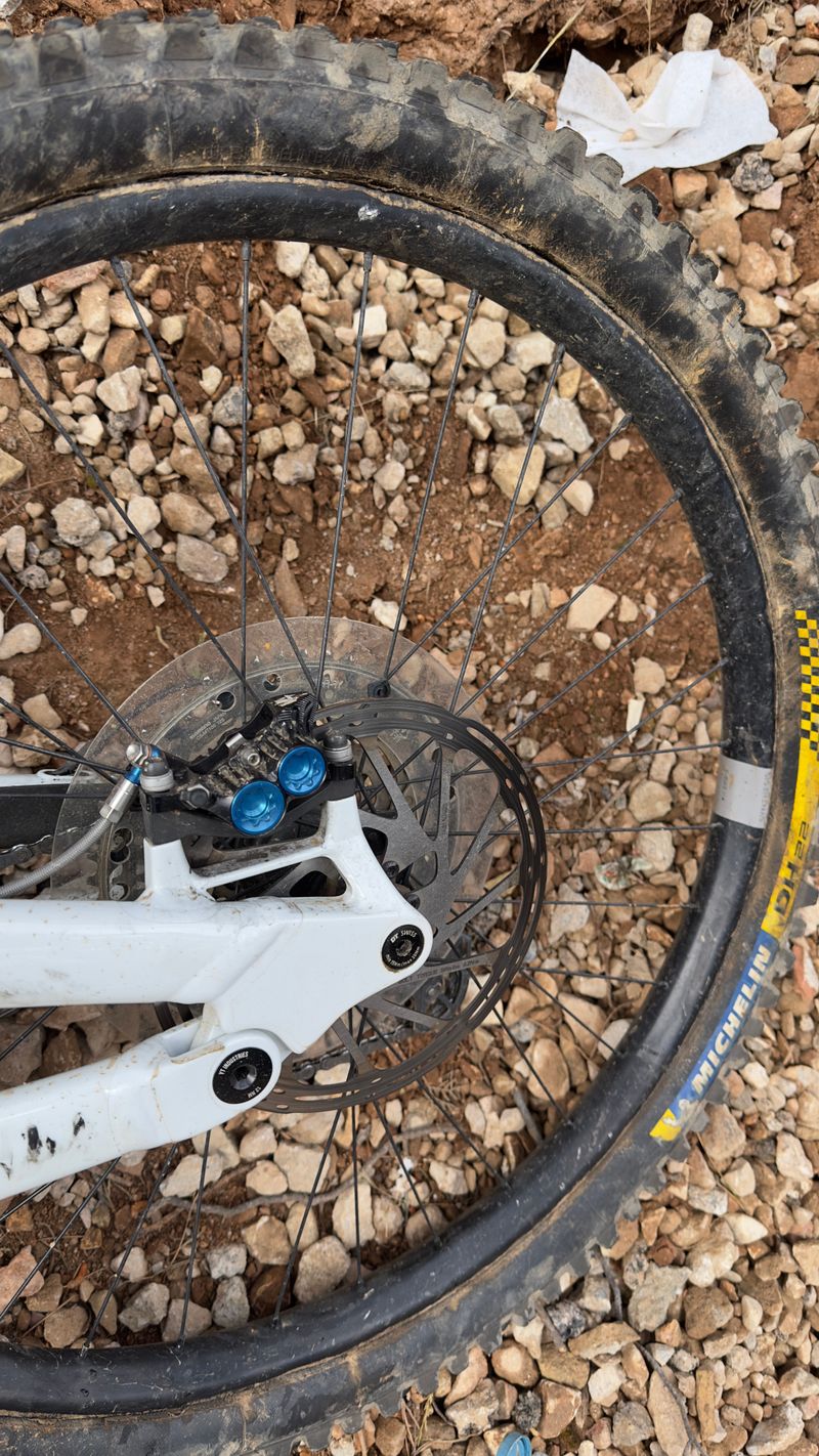 Używany YT Industries Decoy CORE 3 MX 2024 2024 Mountainbike — zdjęcie 5 z 9
