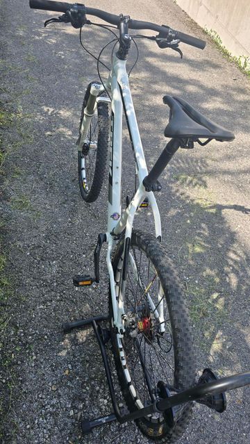 Used Trek 4500 2010 2010 Mountainbike, White, 26 — image 5 of 6
