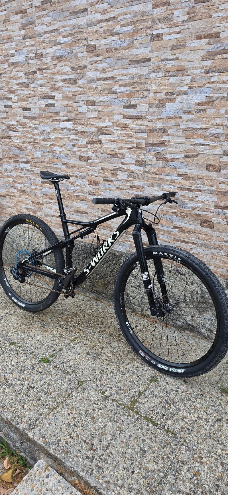 Used Specialized Epic SRAM GX Eagle AXS 2018 Mountainbike, Black — image 1 of 4