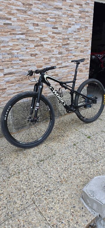 Used Specialized Epic SRAM GX Eagle AXS 2018 Mountainbike, Black — image 2 of 4