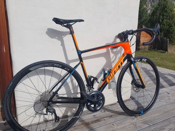 Tweedehands Giant Defy Advanced SL 1 2017 2017 Road & Gravel — afbeelding 3 van 3
