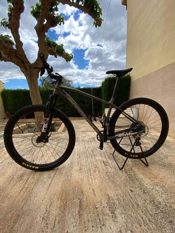 Used Mondraker CHRONO R 2023 2023 Mountainbike, Light Gray, 29 — image 2 of 5