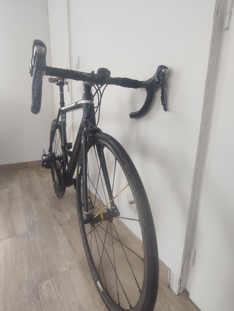 Used Cannondale Cannondale Synapse Carbon Ultegra 2017 Road & Gravel, Schwarz — image 2 of 6