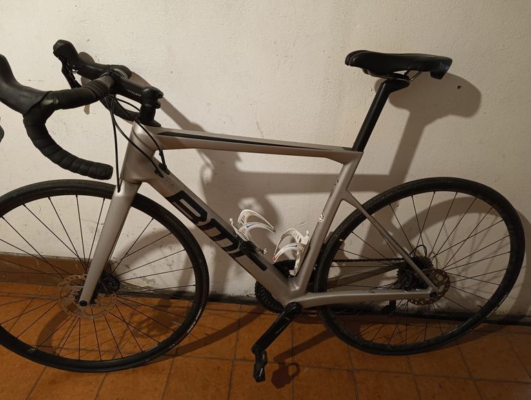 Used BMC Teammachine SLR SIX 2022 2022 Road & Gravel, Gris claro — image 10 of 11