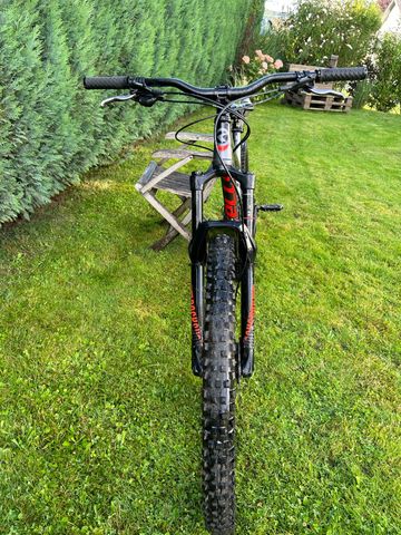 Gebrauchtes Kellys Thorx SRAM NX 2021 Mountainbike, Rot — Bild 2 von 10