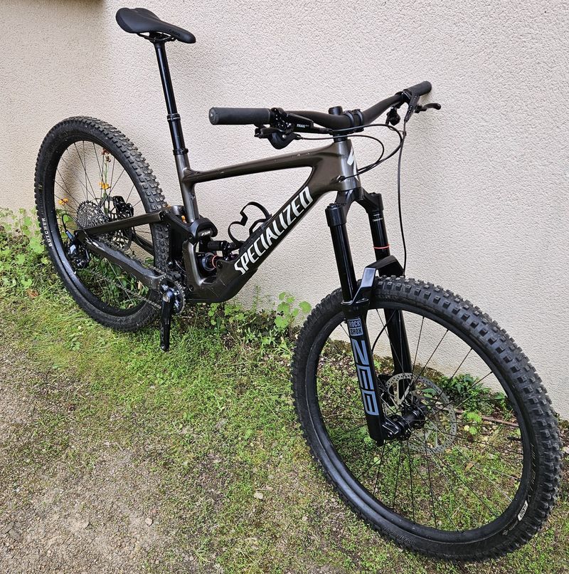 Použité Specialized Enduro Comp 2025 2025 Mountainbike — obrázek 1 z 11