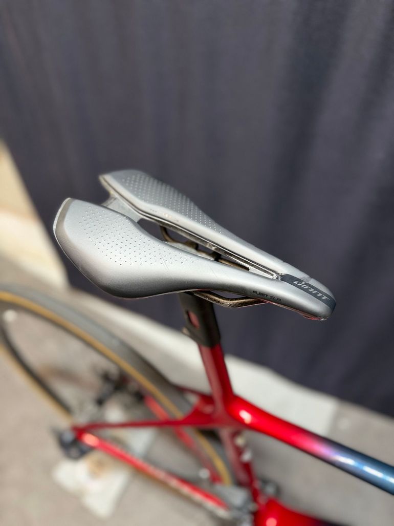 Used Giant TCR Advanced SL 1 Disc 2021 2021 Road & Gravel, Rojo — image 11 of 11