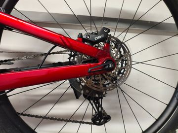 Trek top fuel 8 Custom Shimano Deore XT 2022 Mountainbike usato, Rosso — immagine 2 di 12
