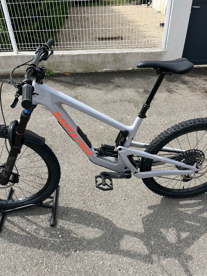 Used Santa Cruz Nomad SRAM GX Eagle 2023 Mountainbike, Light Gray — image 19 of 21