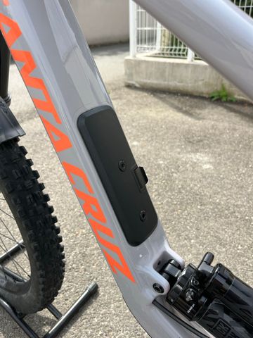Used Santa Cruz Nomad SRAM GX Eagle 2023 Mountainbike, Light Gray — image 20 of 21