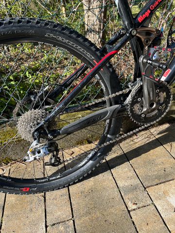 Specialized Stumpjumper FSR Comp 2009 2009 Mountainbike usato, Nero — immagine 7 di 8
