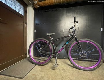 RADIO Wheelie Bike 2024 Urban & Touring usato