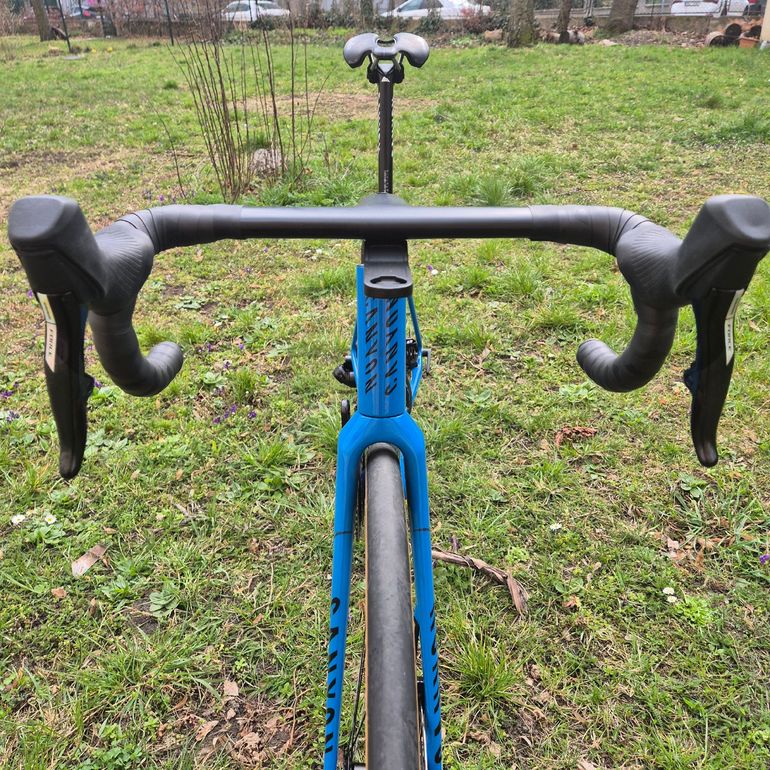 Used Canyon Ultimate CF SL 8 AXS Movistar 2024 2024 Road & Gravel, Blue — image 7 of 8