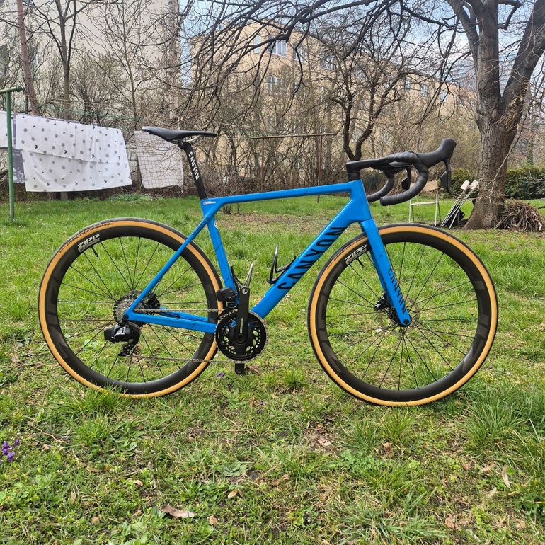 Used Canyon Ultimate CF SL 8 AXS Movistar 2024 2024 Road & Gravel, Blue — image 8 of 8