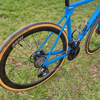 Used Canyon Ultimate CF SL 8 AXS Movistar 2024 2024 Road & Gravel, Blue — image 3 of 8