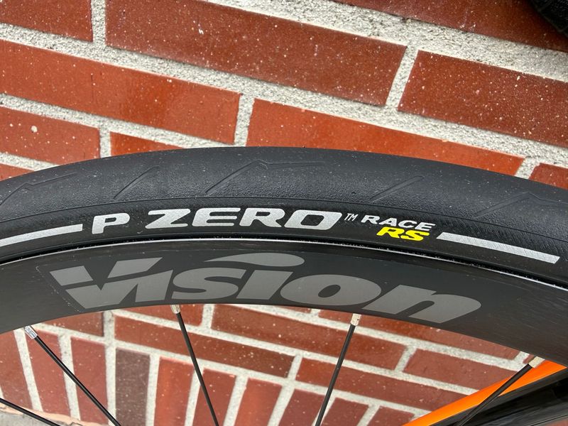 Felt Fr SRAM Red eTap AXS 2023 Road & Gravel usato, Arancione — immagine 9 di 12
