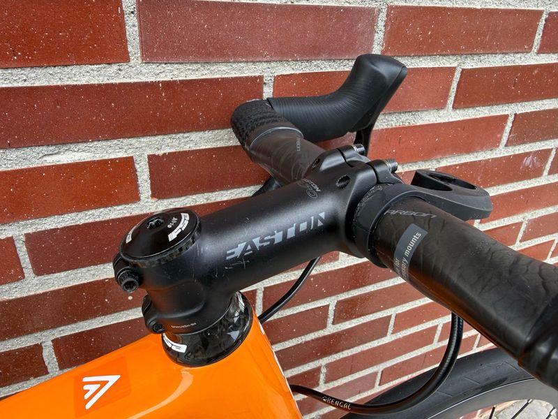 Felt Fr SRAM Red eTap AXS 2023 Road & Gravel usato, Arancione — immagine 11 di 12
