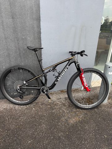 Specialized S-Works Epic 8 Frameset - SRAM RockShox SIDLuxe Ultimate 2026 Frameset 2026 MTB d'occasion