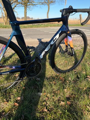 Używany Felt AR Advanced 2023 2023 Road & Gravel — zdjęcie 4 z 6