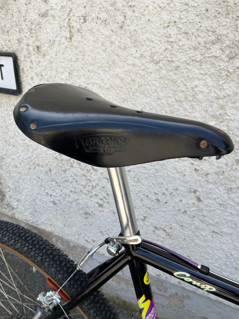 Used Specialiced Specialiced Custom Shimano Deore XT 1989 Mountainbike, Purple, 26 — image 13 of 21