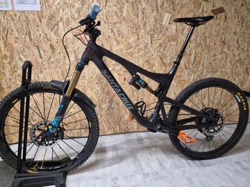 Used Santa Cruz Bronson SRAM X01 Eagle 2018 Mountainbike, Black, 27.5 (650B) — image 2 of 7